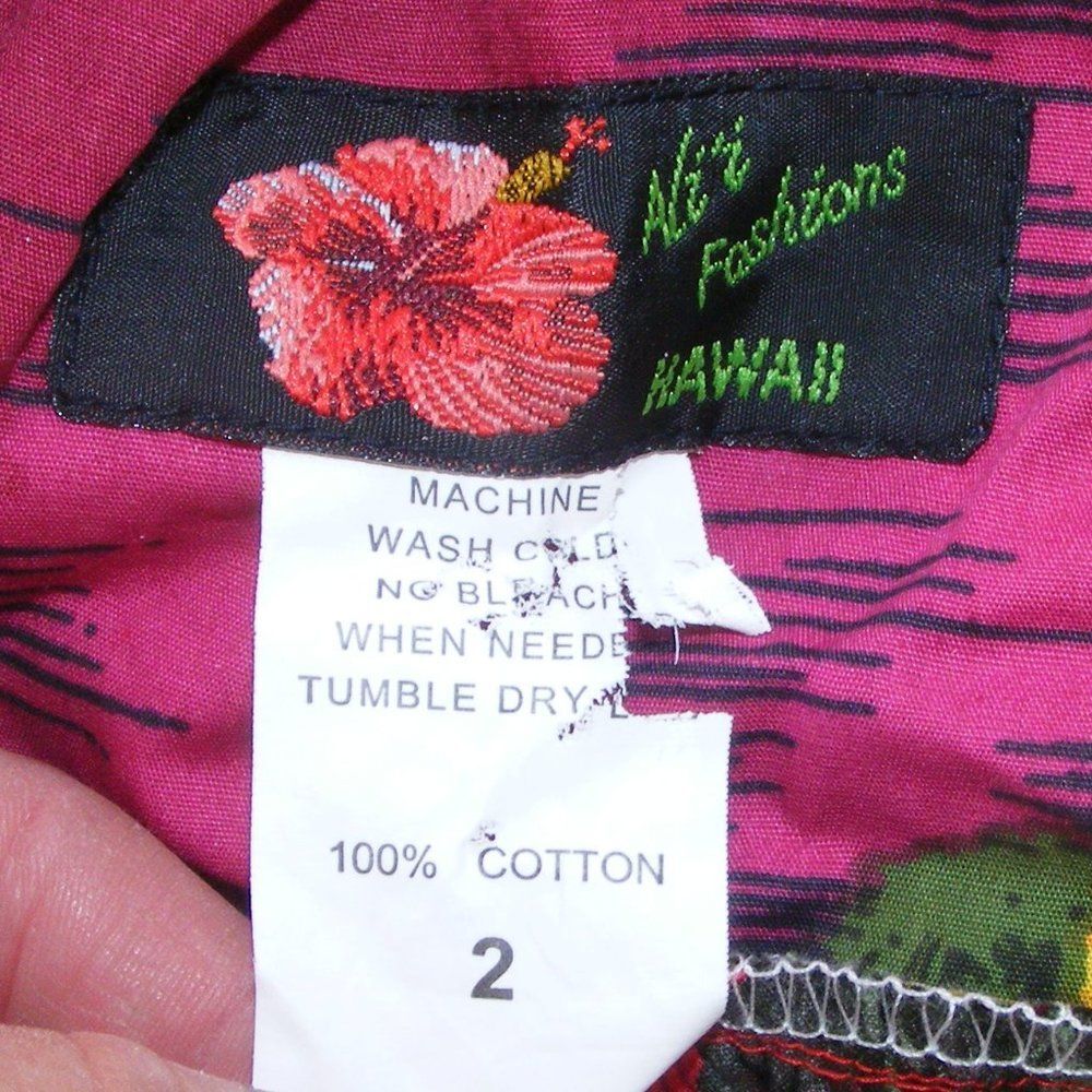 Vintage HAWAIIAN Sun Dress, 2, Colorful, Pink/red yellow beach print, Strappy - Picture 6 of 6